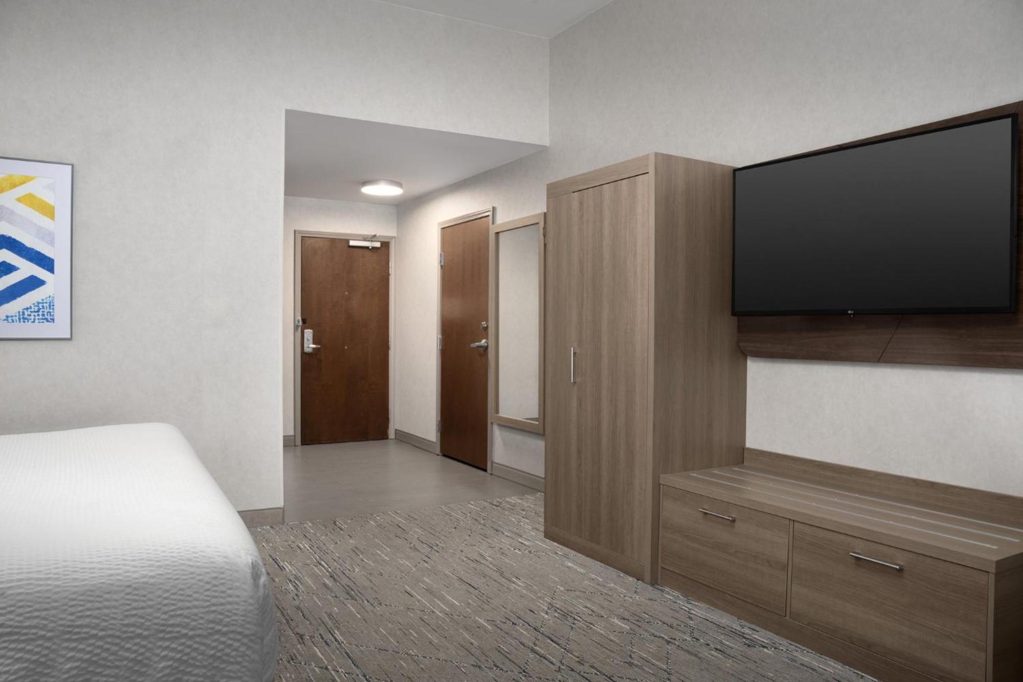 Express & - Belvoir By Ihg 3* Alexandria